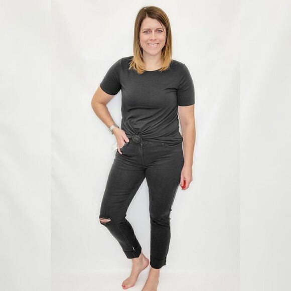 Judy Blue Denim - Judy Blue Black, Mid-Rise Destroyed Slim Fit - JB88137 Women's Size 15/32